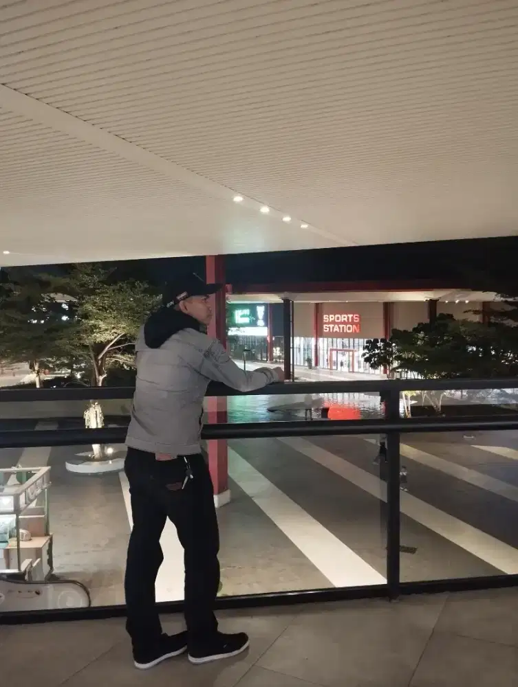 Mencari pekerjaan staff administrasi