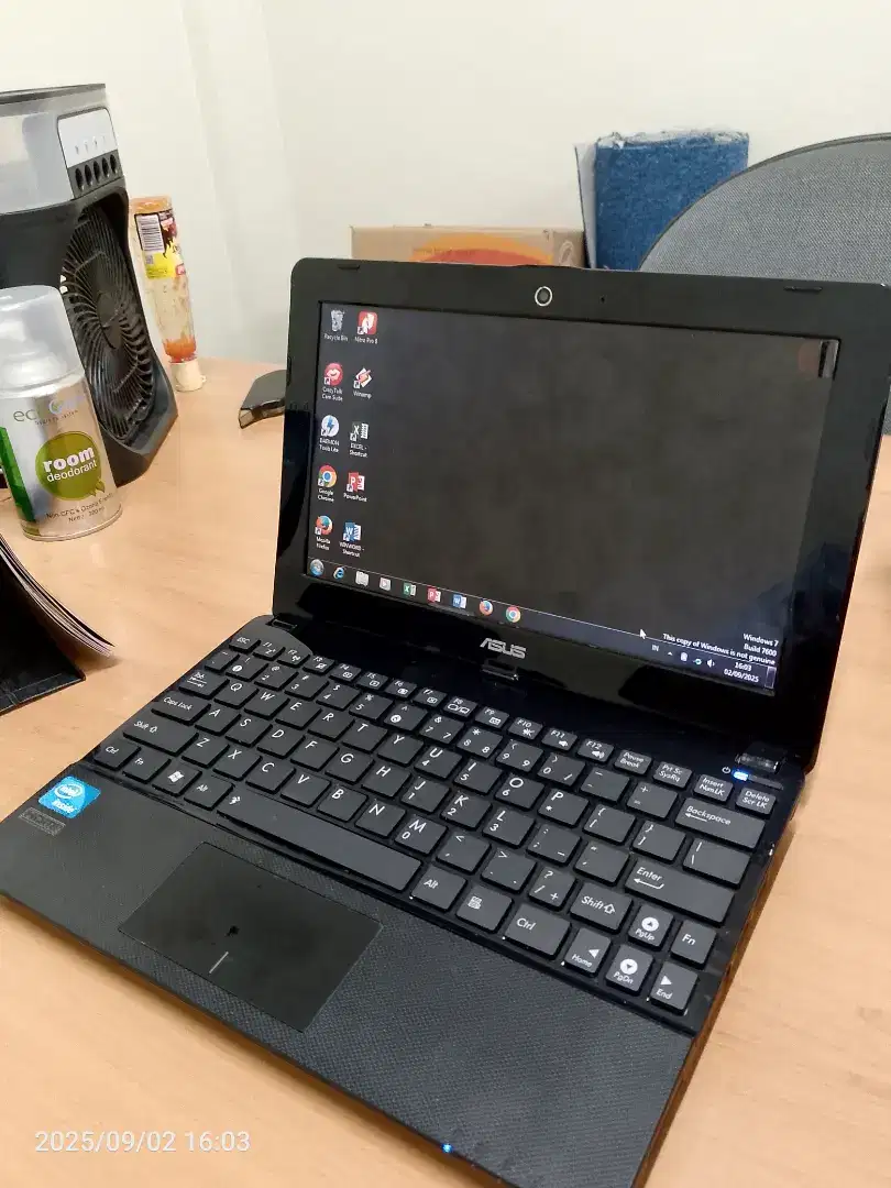 Notebook asus type 1015E