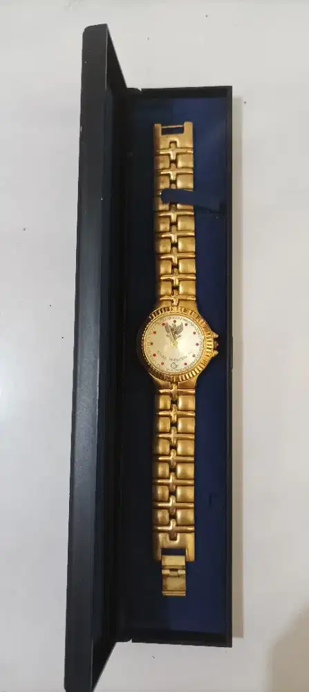 Jam Tangan Istana Presiden Era 1990