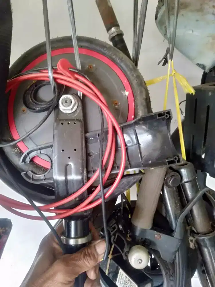 Dinamo sekuter listrik