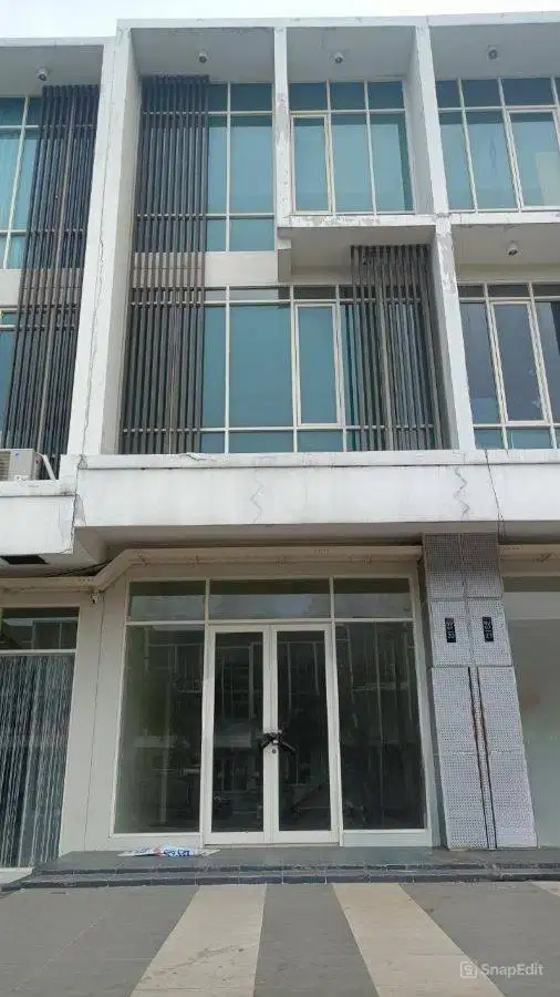 DISEWAKAN  RUKO NORTHWEST BOULEVARD , Citraland Surabaya.