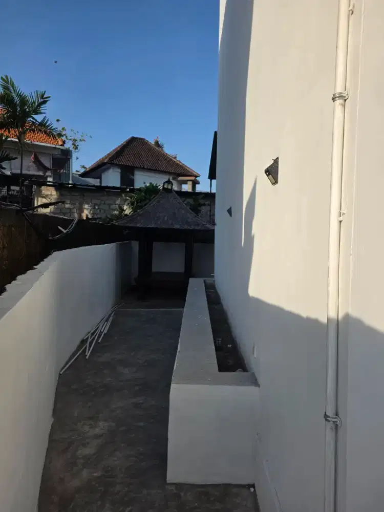 Dijual rumah 2 lantai daerah jimbaran, taman griya