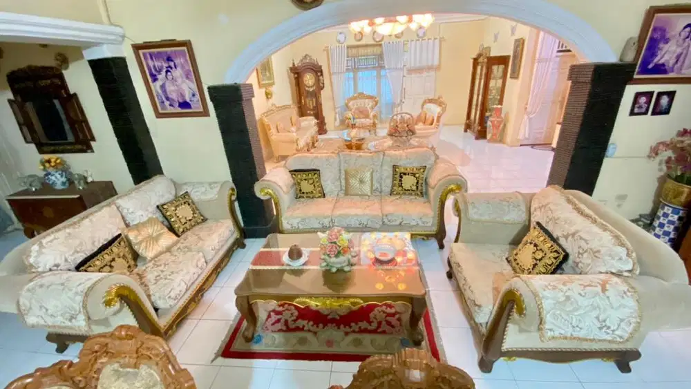 SOFA MEWAH MEJA BAHAN JATI