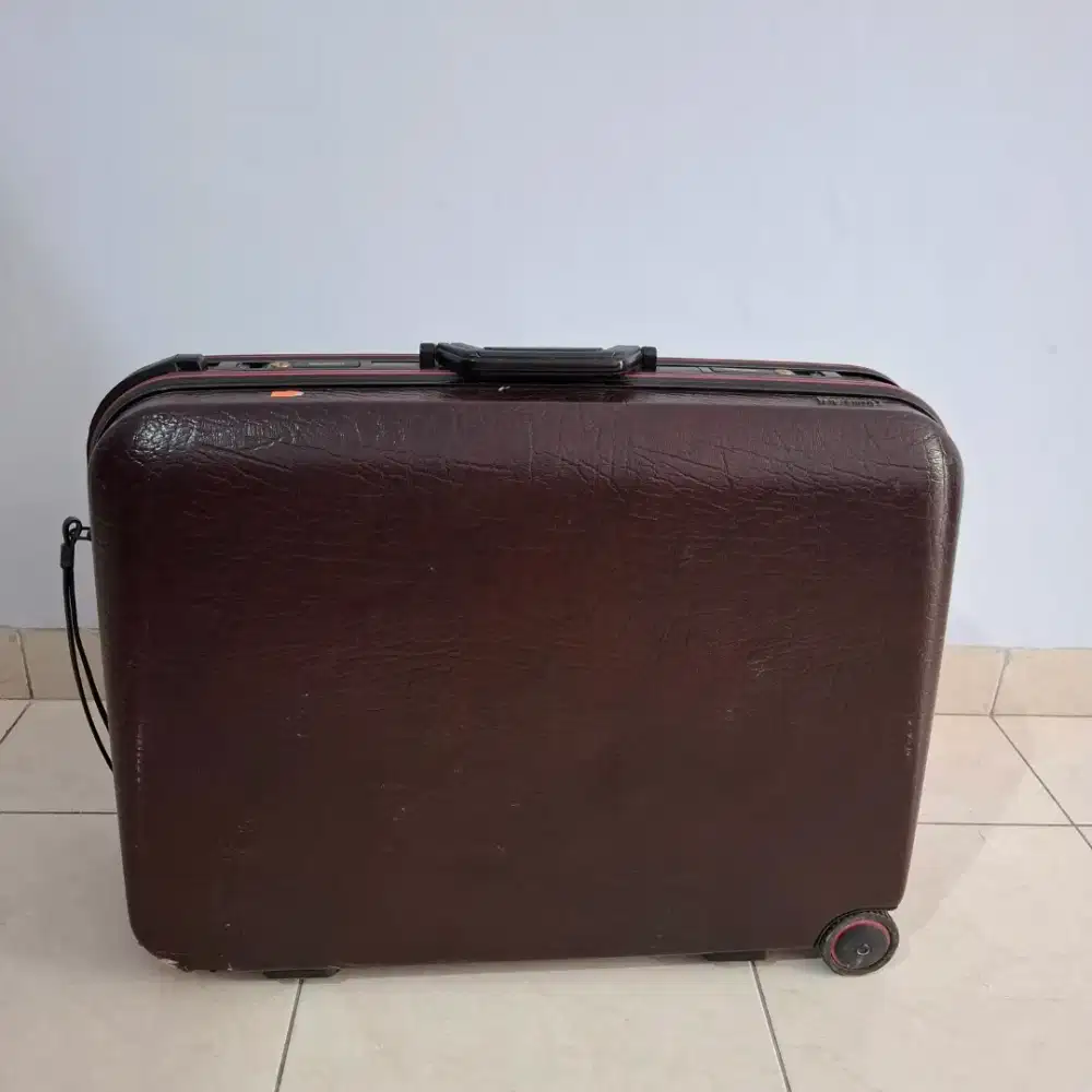 KOPER KULIT Merek DIPLOMAT