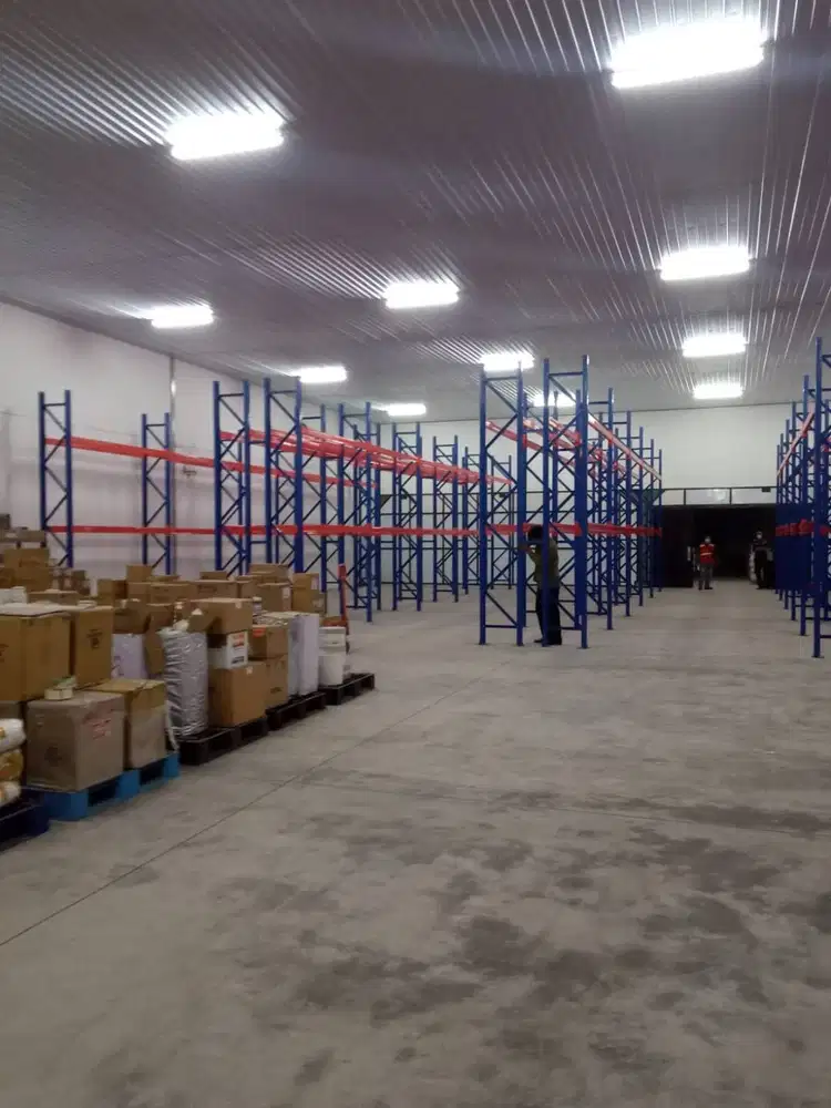 PUSAT RAK GUDANG BAHAN BAJA ANTI KARAT KAPASITAS 1000 - 12000KG