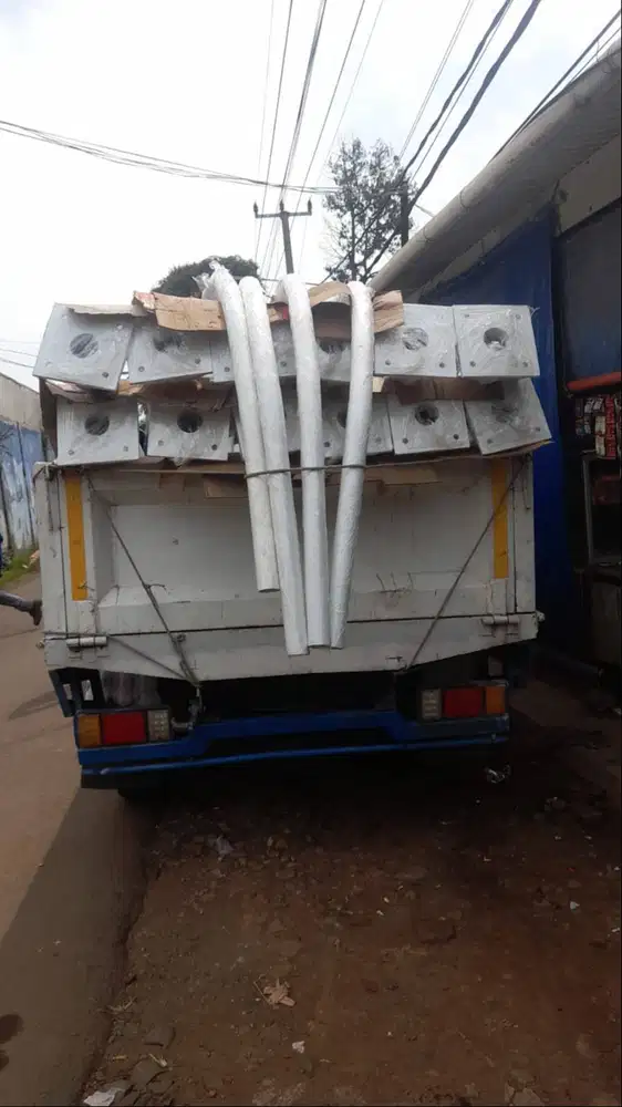 Tiang PJU cat Putih | Penerangan Jalan Umum | PJU