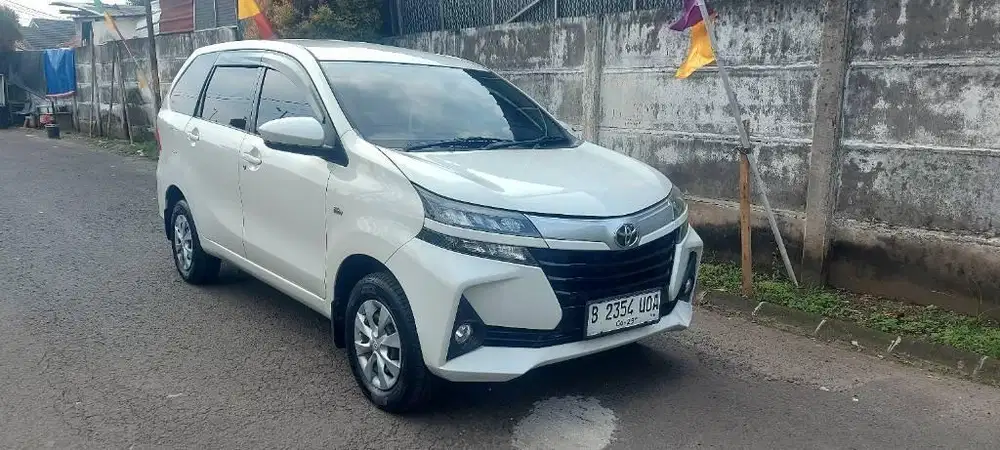 Avanza E Manual 2019 putih 2jt doang