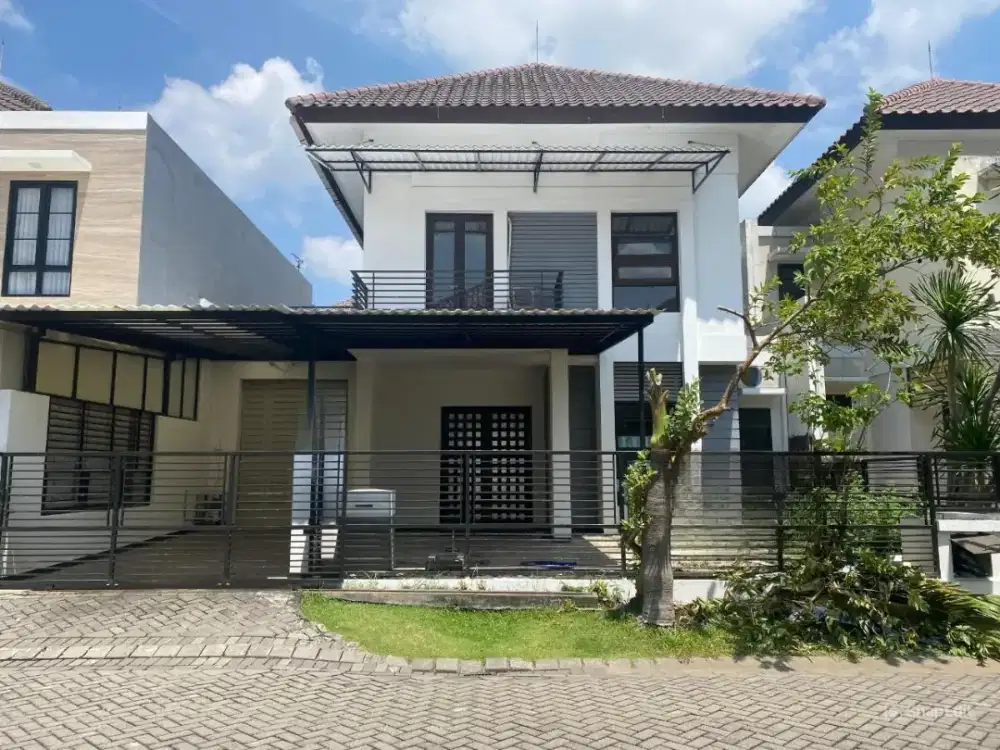 Disewakan Rumah 2 Lantai Prambanan Residence Kamadeva 240m² 85jt/thn