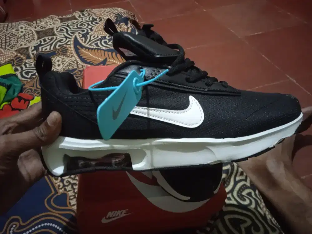 Nike Air max size 42