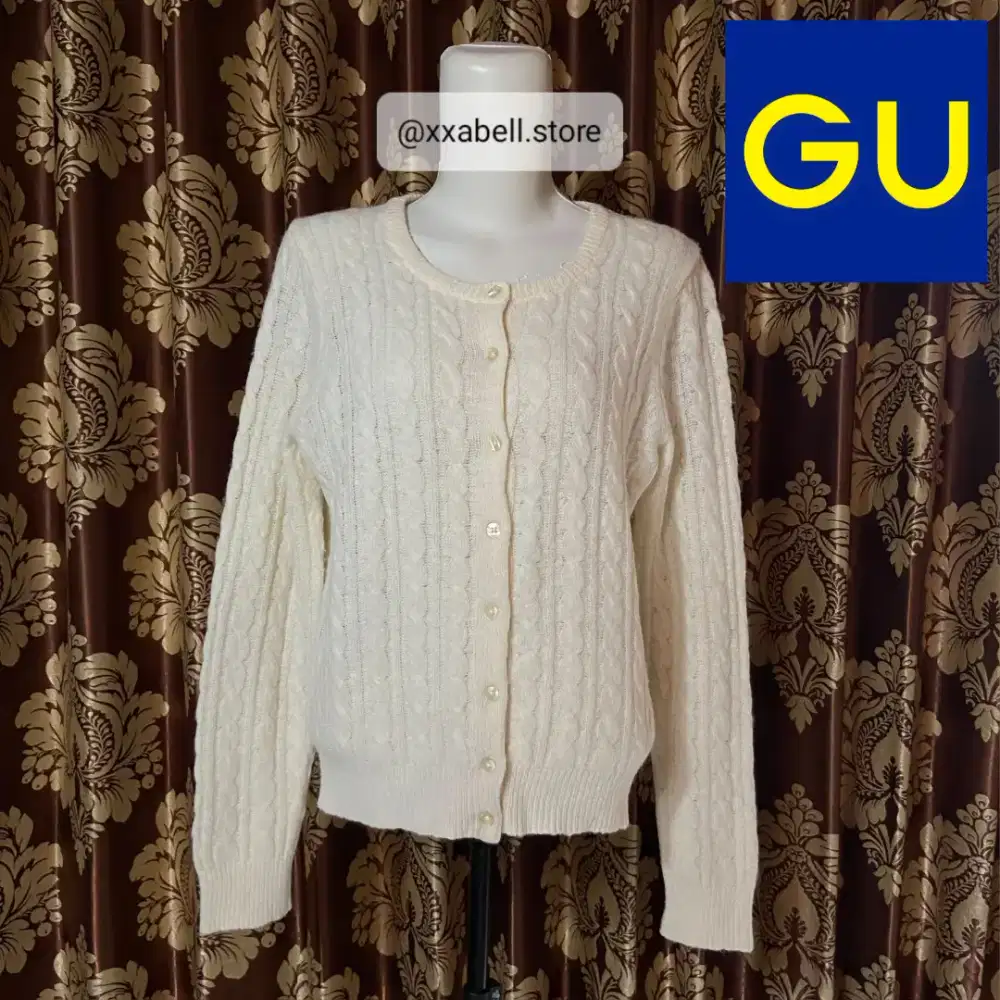 baju atasan cardigan thrift cewek brand GU