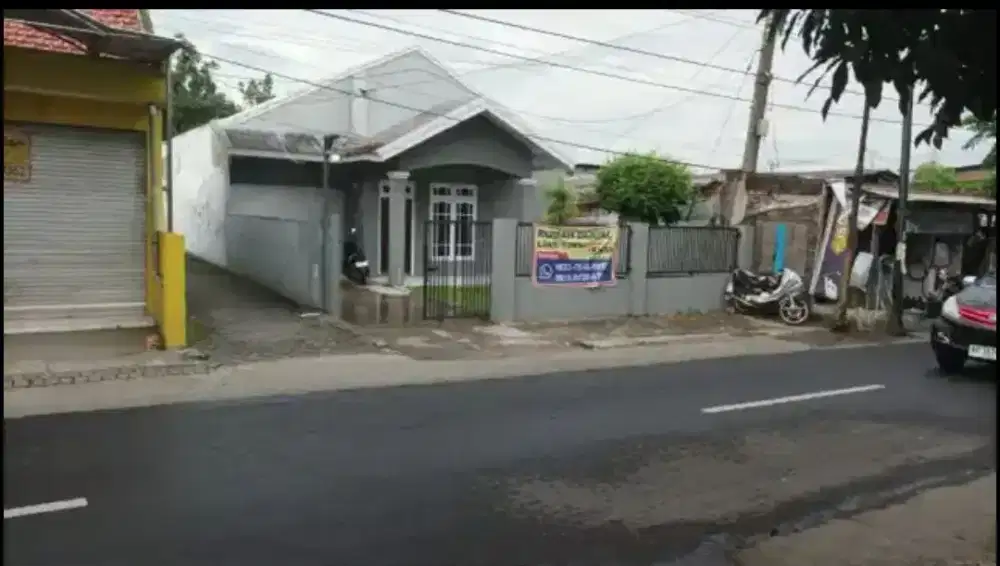 Rumah Tanah Luas 1.085 m² 0 Jalan Raya Gadung