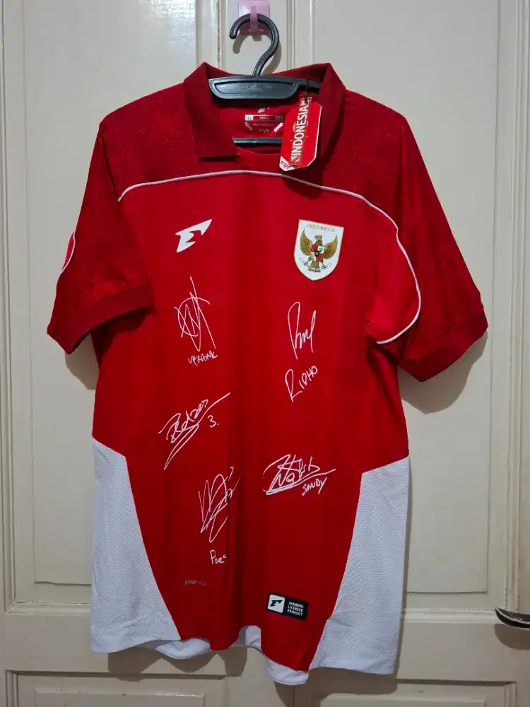 LIMITED: Jersey Berkerah Timnas Indonesia Erspo Bertanda tangan