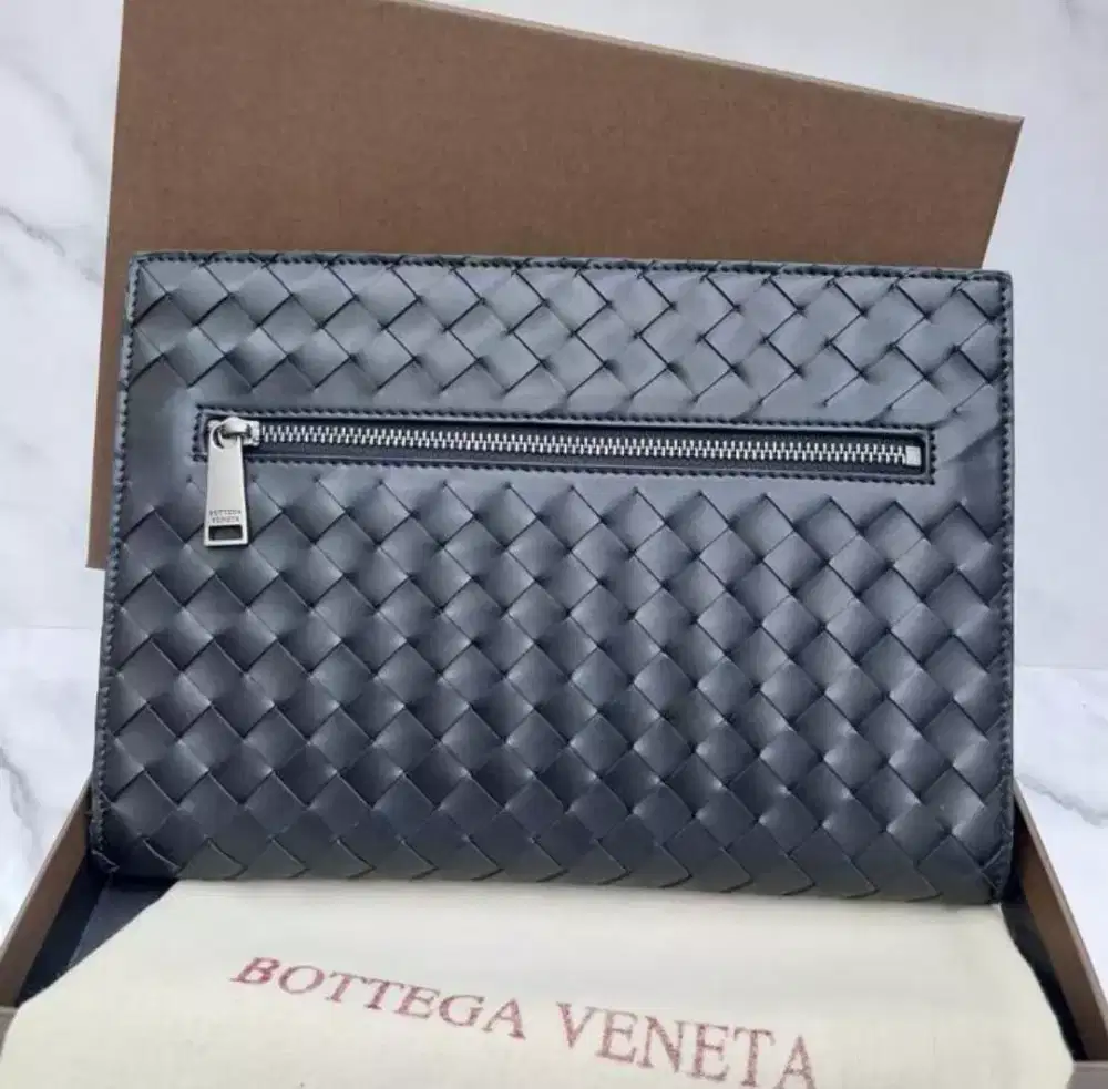 Clutch bag pria bottega veneta pouch pria bottega