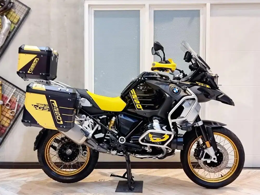 BMW K51 Anniversary 2021