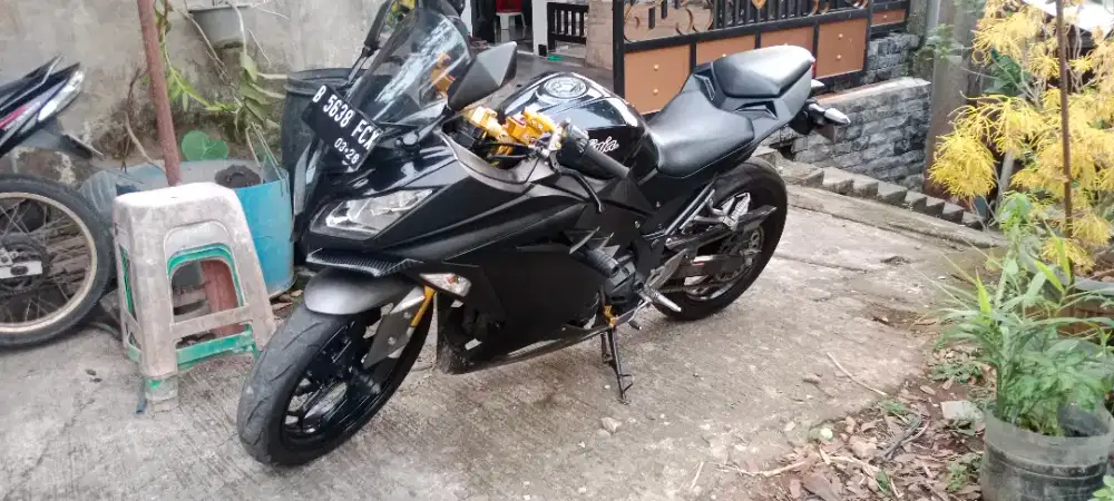 Ninja 250fi, 2 CYLINDER, TH 2016 ABS. ISTIMEWA