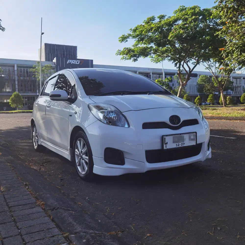 Toyota Yaris 2012 Bensin