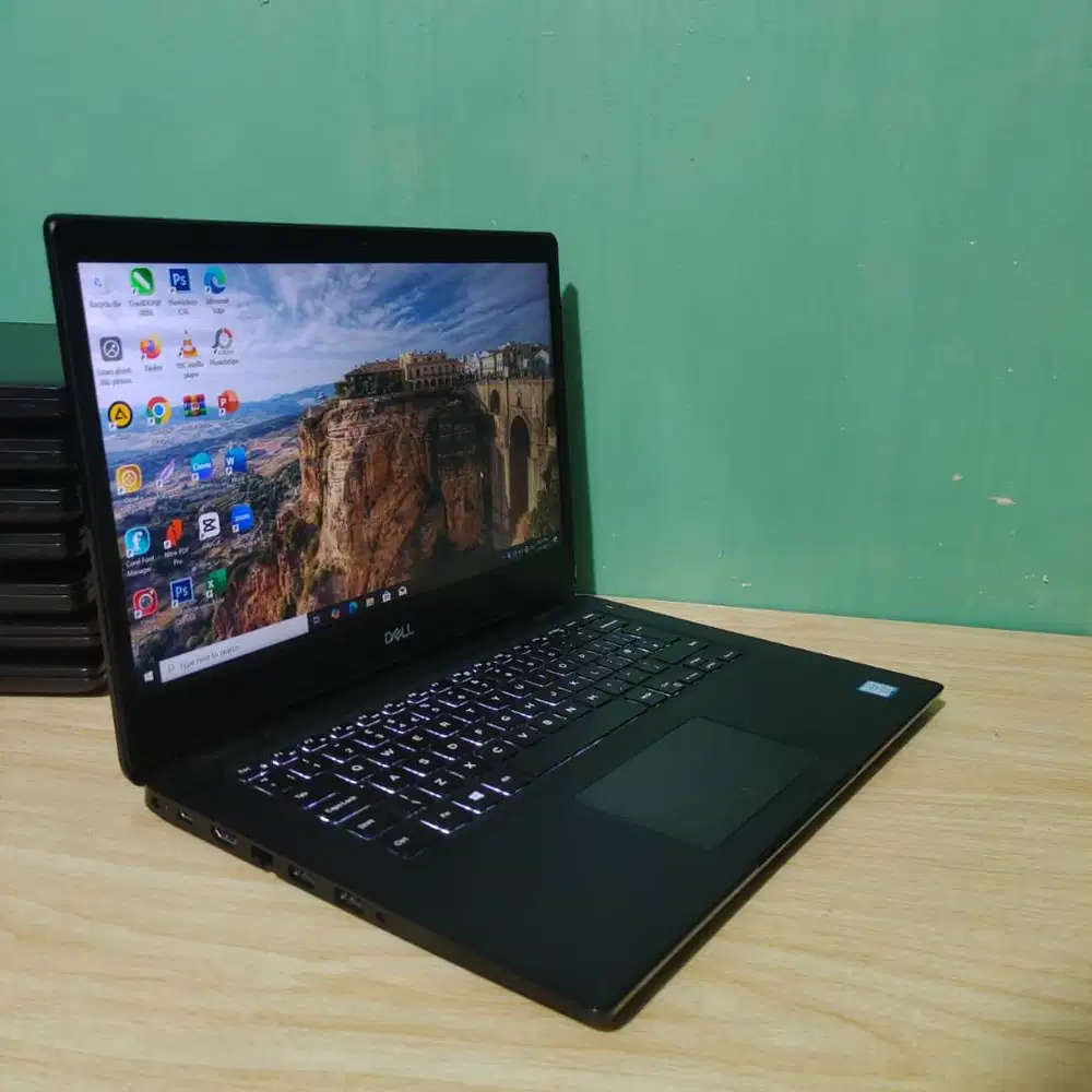 Laptop Dell Latitude 3400 Intel Core i5 Gen 8th 8/256 SSD