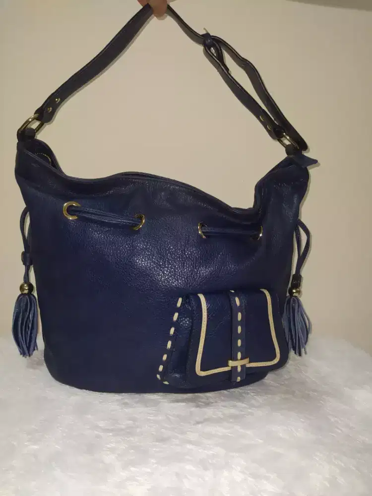 TAS KULIT ASLI (No Brand)