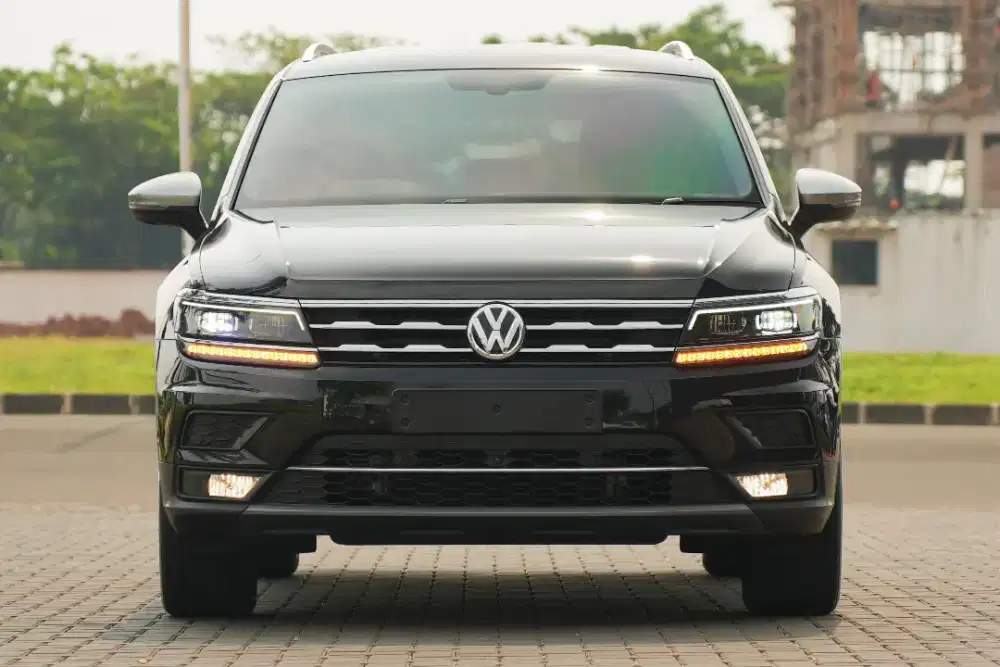 TERMURAH DI PASARAN! VW Tiguan Allspace 1.4 TSI 2022