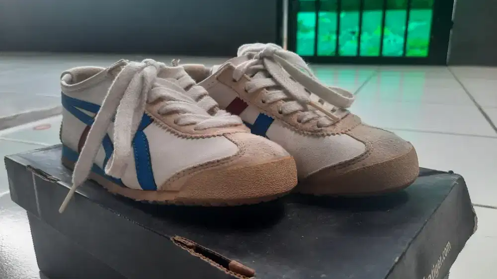 Preloved Sale : Onitsuka Tiger Kids Mexico 66 - Size 30