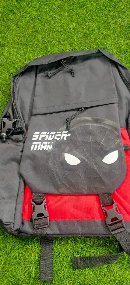 Host live streaming tiktok dan shopee