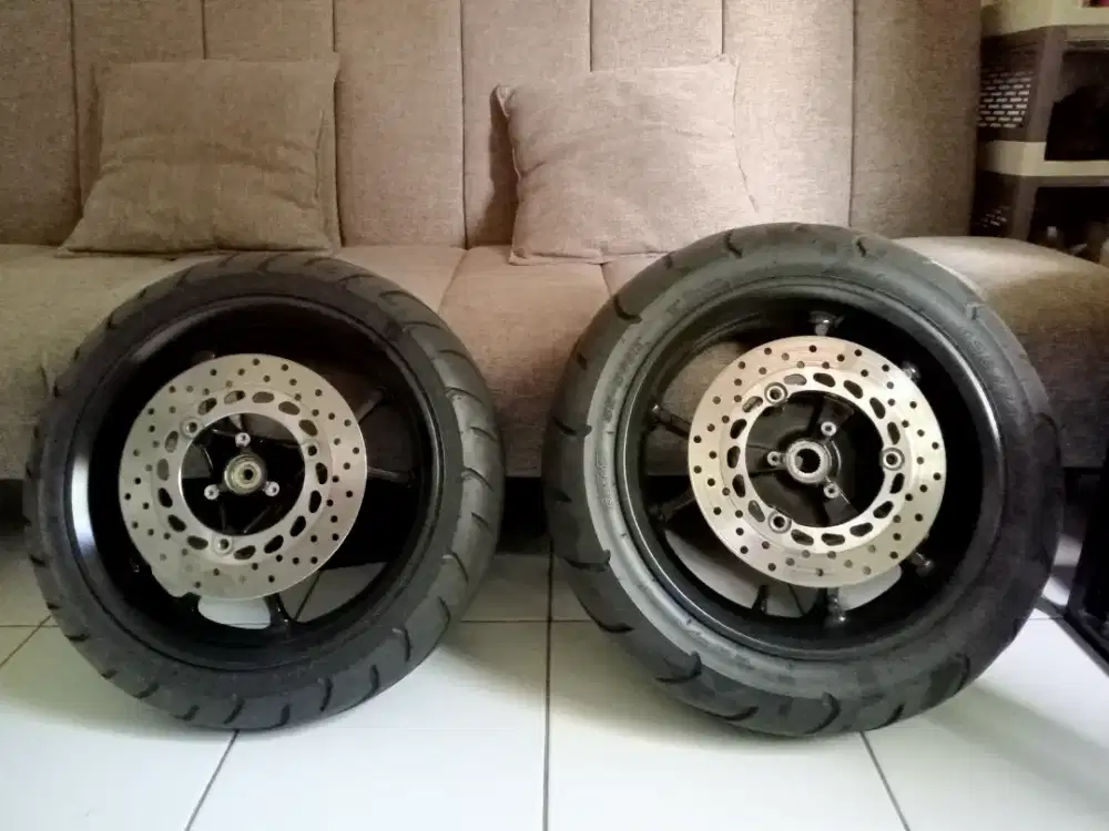VELG + BAN DAN DISC NEW NMAX 2020-2024