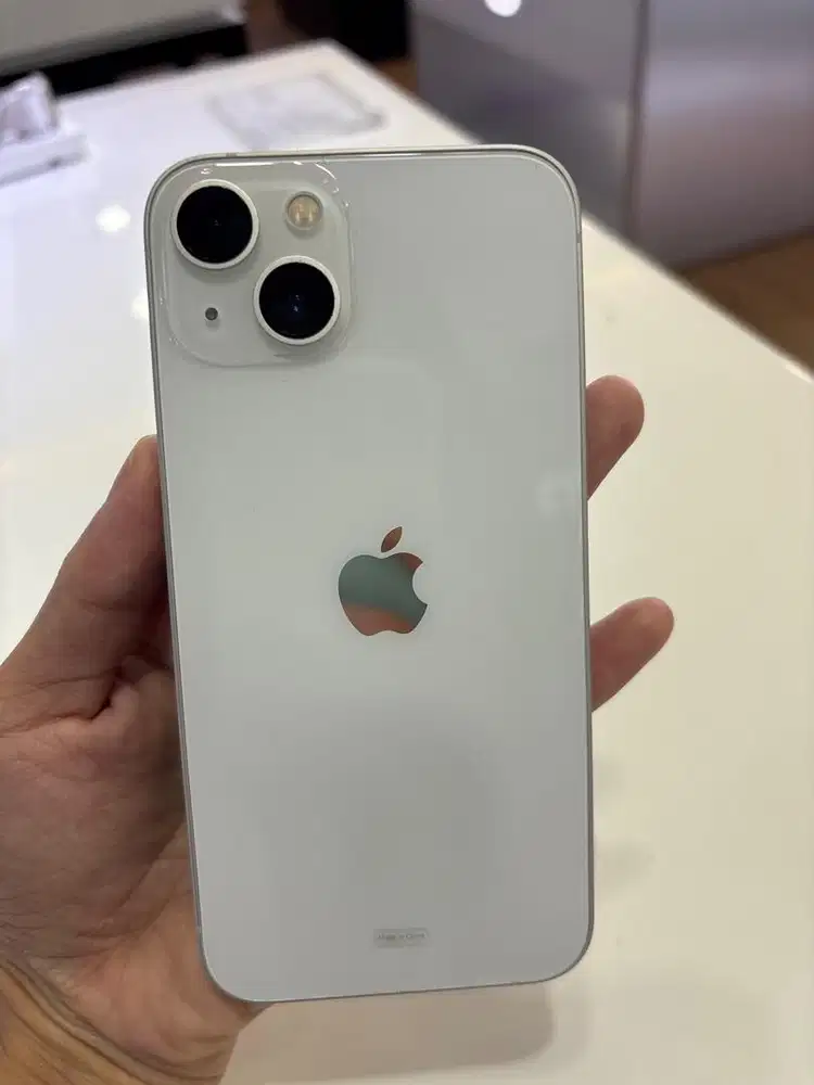 Iphone 13 128GB Starlight garansi Resmi Ibox