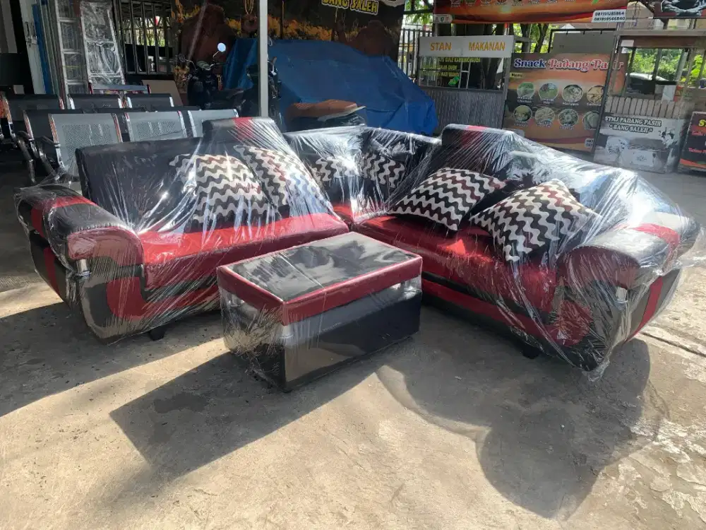 Sofa L sudut Merah