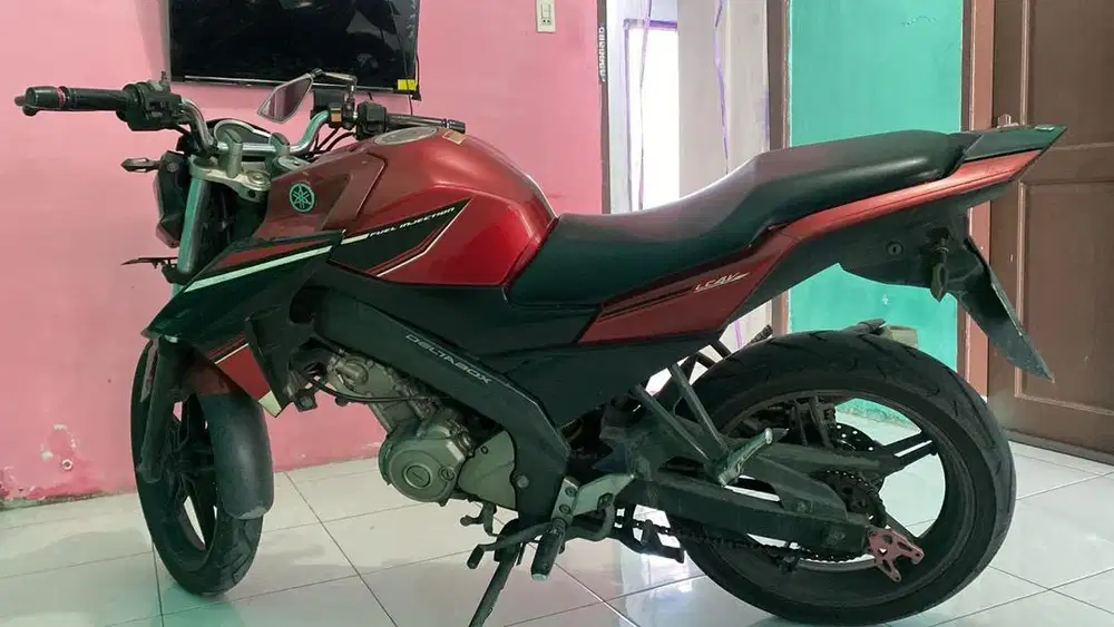 Vixion advance thn 2016 tangan pertama dari baru