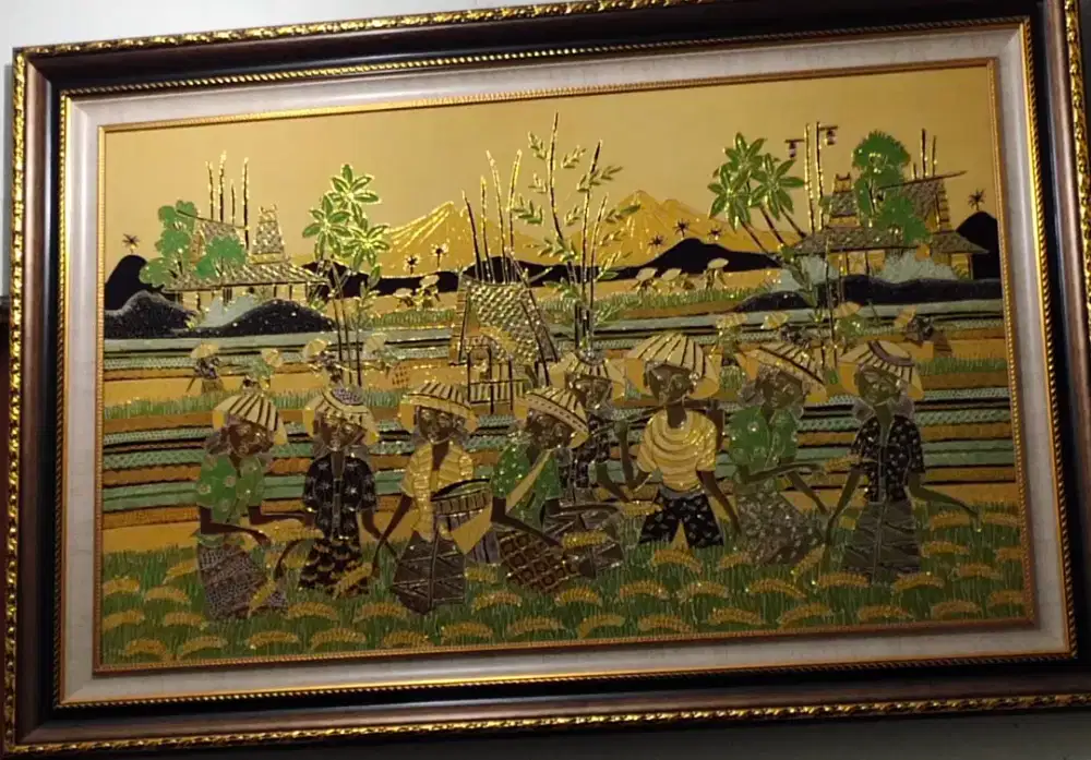 Lukisan Sulam Benang Emas: Musim Tanam Padi di Kaki Bukit (Original)