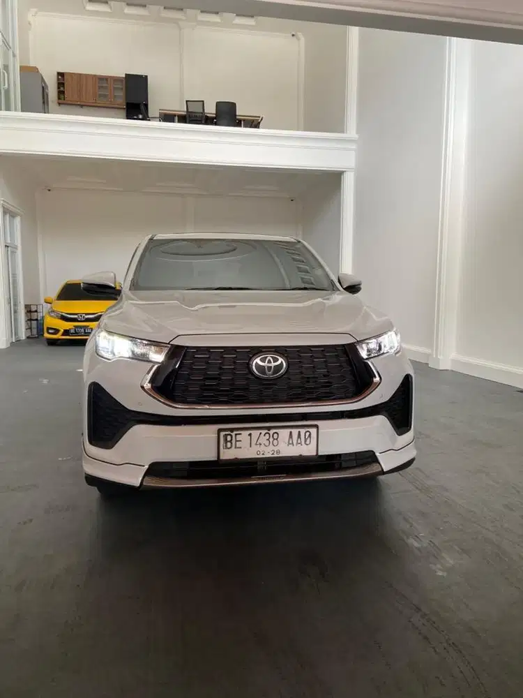 Toyota Innova Zenix Tipe V Modelista 2023 Matic