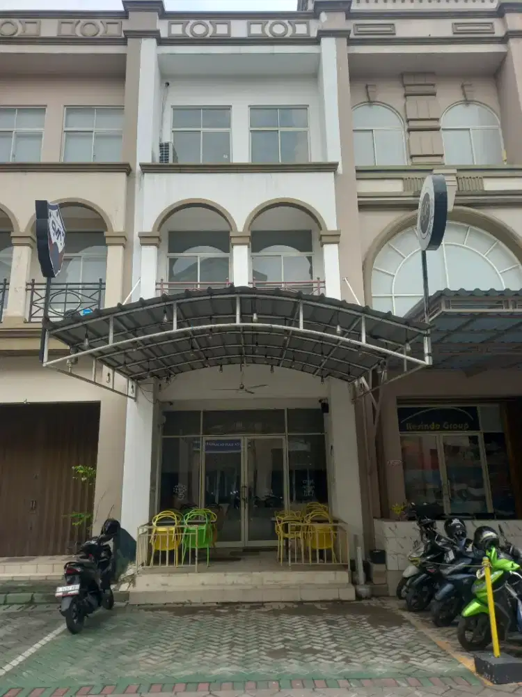 DiJUAL/DiSEWAKAN RUKO DI GRAND GALAXY CITY BEKASI