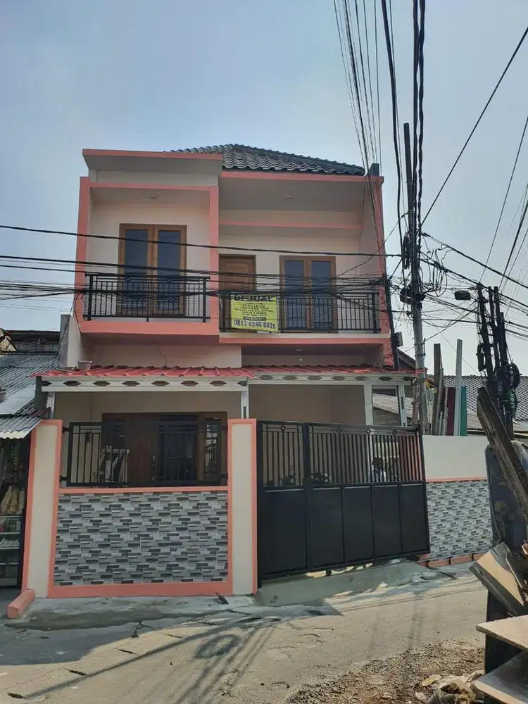 Di jual rumah baru jatiwaringin bekasi 2lt 85/130..3kt+1kp+2km+carpot
