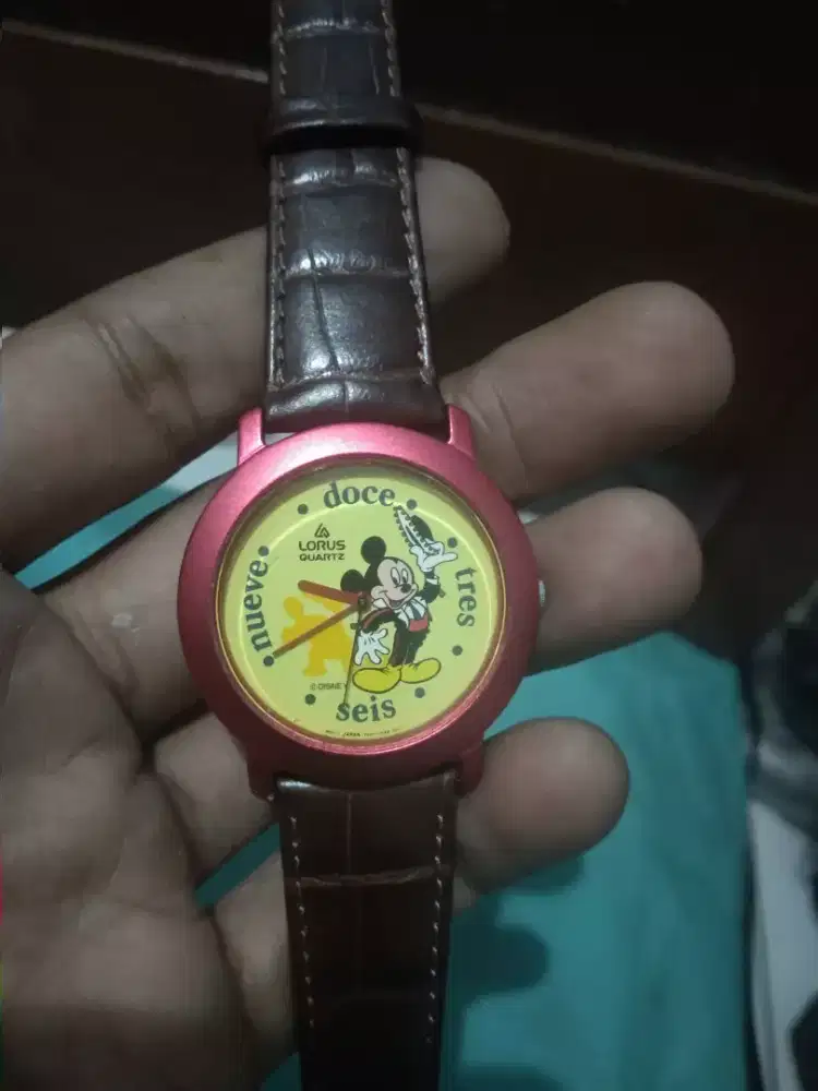 Jam tangan lorus Mickey mouse original