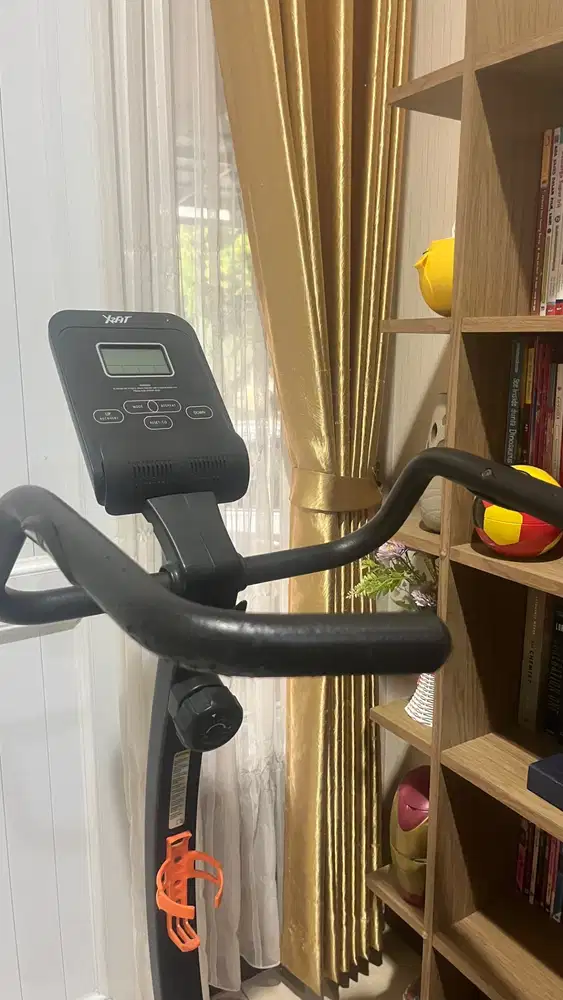 Sepeda Statis Ergobike X2Git B - 900+