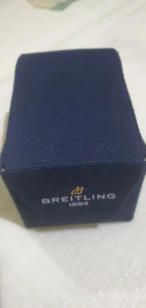 breitling avenger automatic 42mm mens watch blue leather