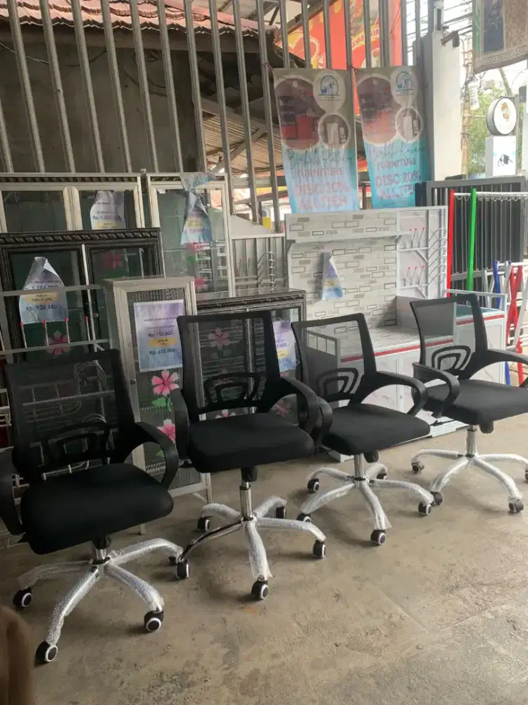 Diskon! Kursi kantor