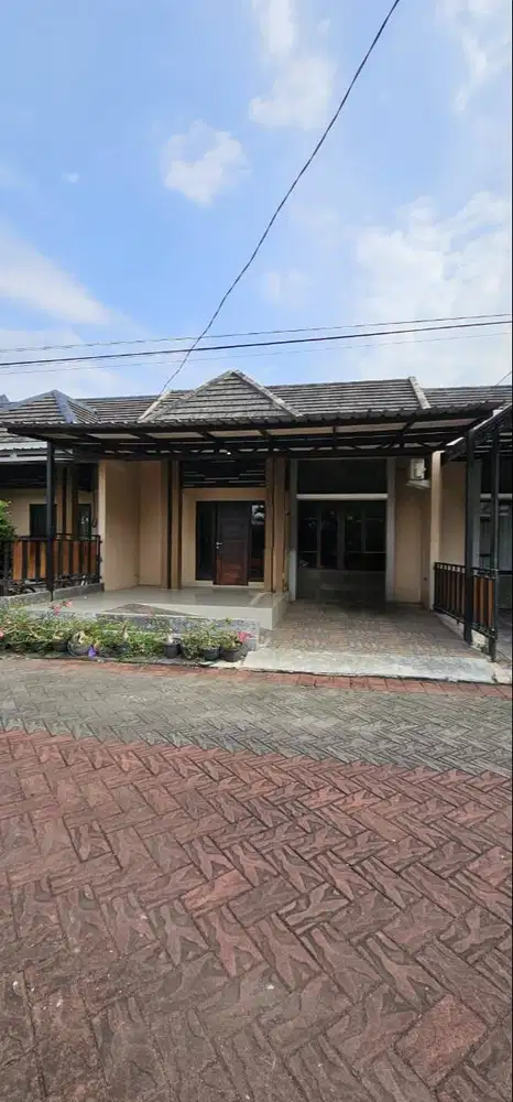 Rumah Cantik Dalam Perumahan Pondok Permai Giwangan, Banguntapan
