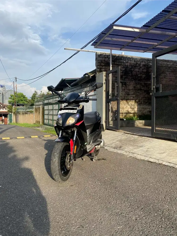 Jual motor aprilia sport city