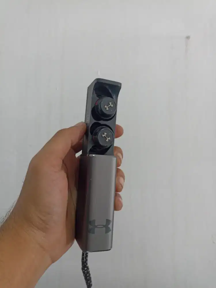 Tws henset jbl under armour original