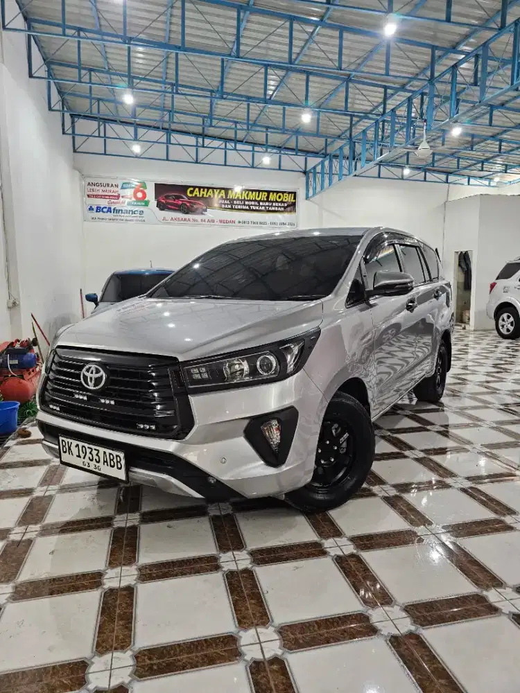 KIJANG INOVA V A/T SOLAR