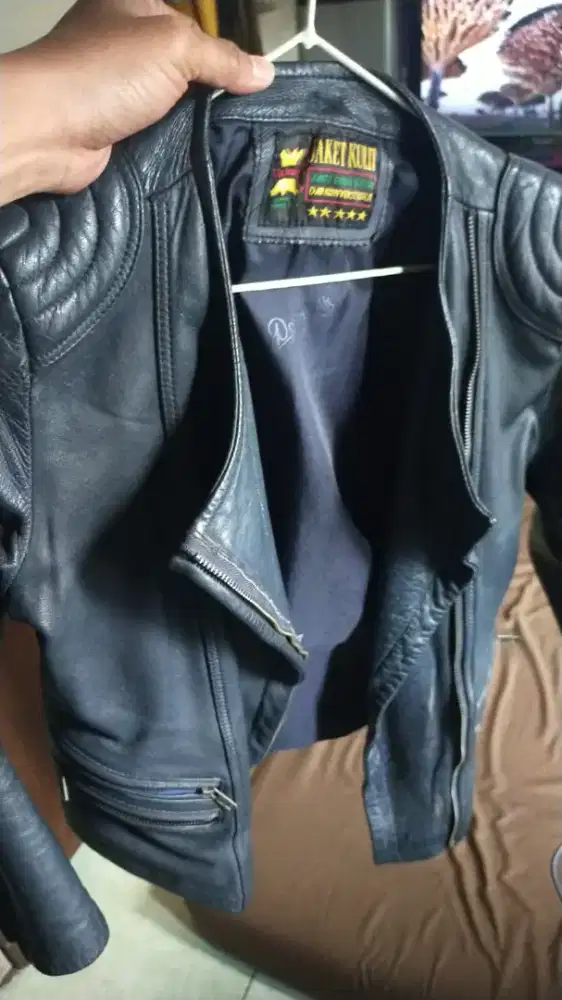 Jaket kulit asli