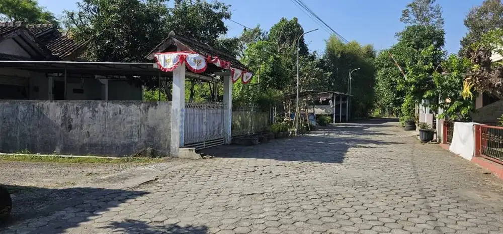 Tanah Kavling 227 Meter Persegi Lokasi Dekat SMAN 1 Godean