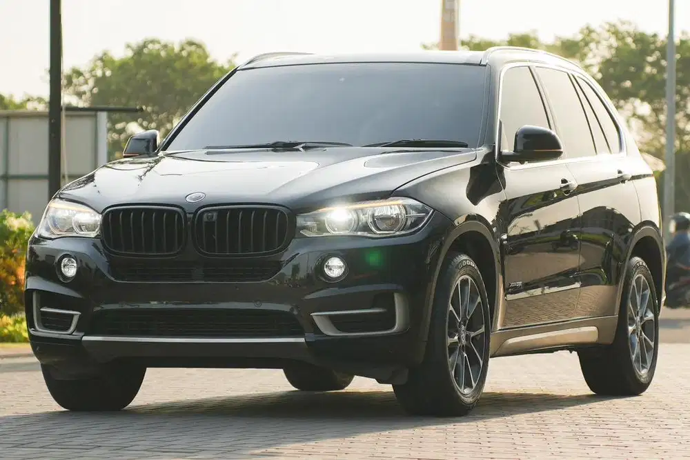 Big Big Bos! BMW X5 xDrive35i xLine 2015 Black
