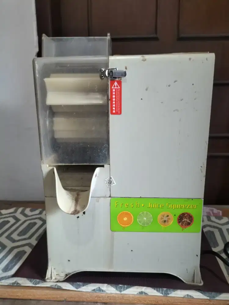 Mesin peras jeruk,lemon dan sqeuse
