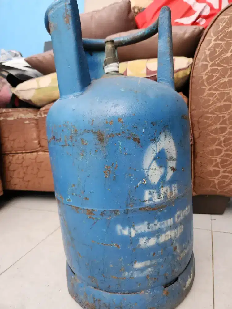 Tabung gas biru 12kg