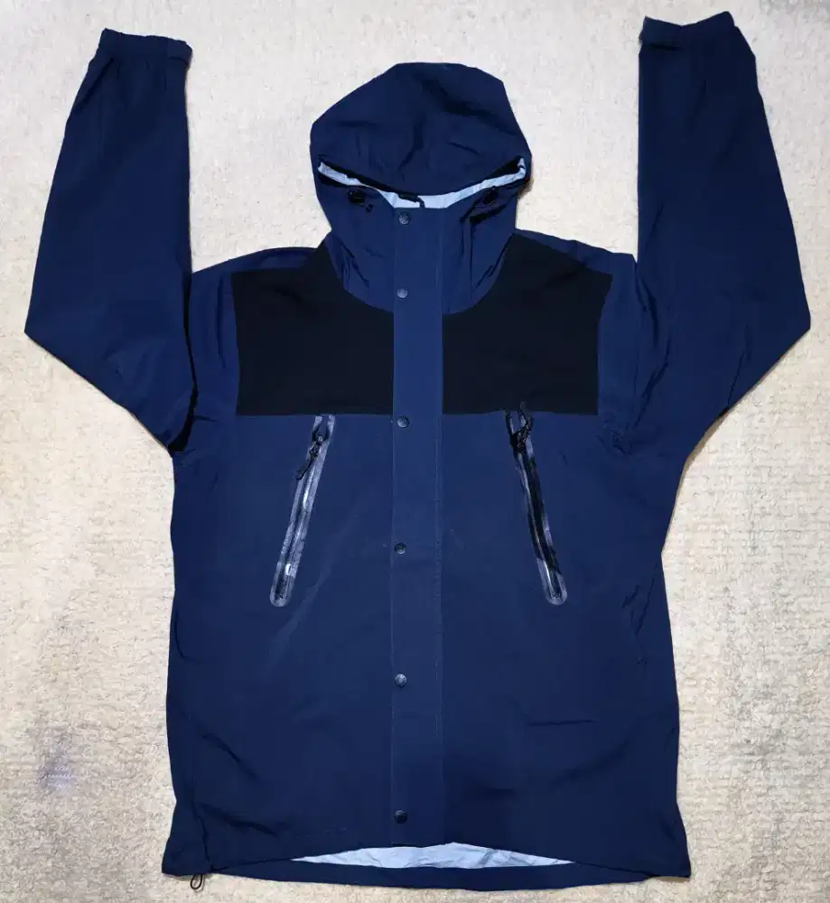 Jaket Outdoor Second Aegis, Original (Asli), Bagus, Istimewa, No Minus