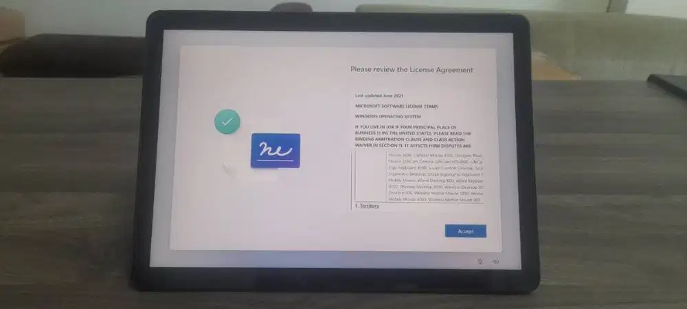 Surface Go 3 i3 8gb 128gb LTE Graphite Bekas