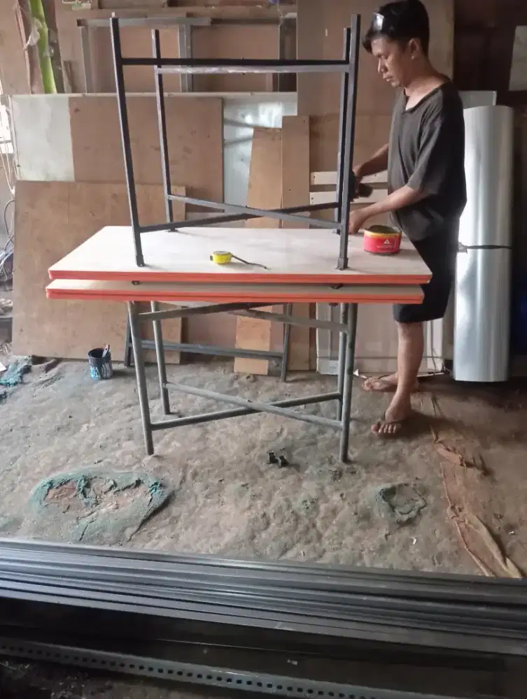 Meja Lipat Untuk di cafe, warung pecel lele dll