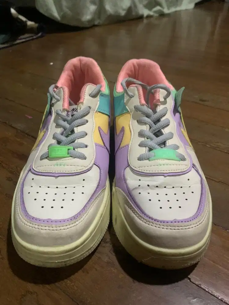 NIKE AIR FORCE 1 WANITA